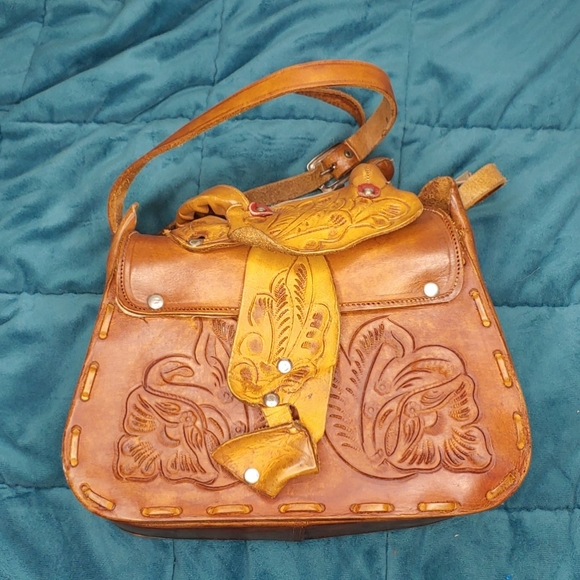 Vintage Saddle Handbag - Picture 2 of 4